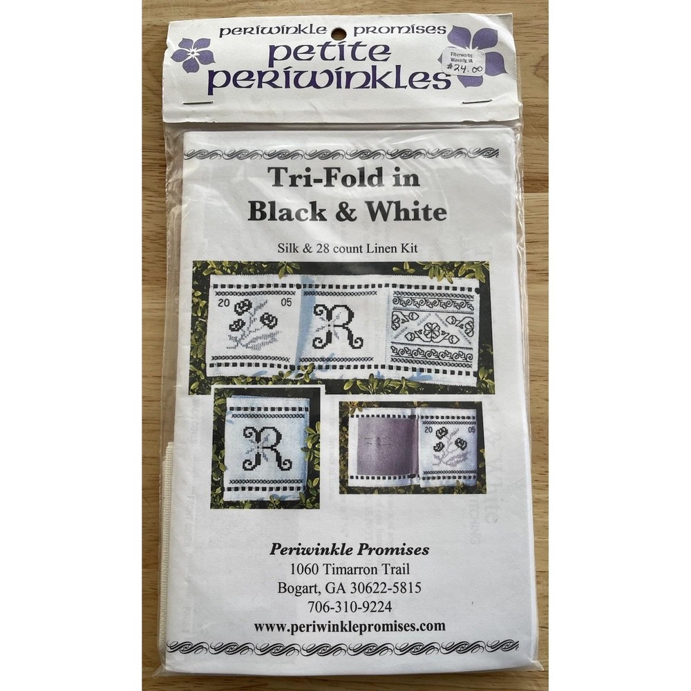 Periwinkle Promises Petite Periwinkles Tri-Fold In Black & White Silk/Linen Kit